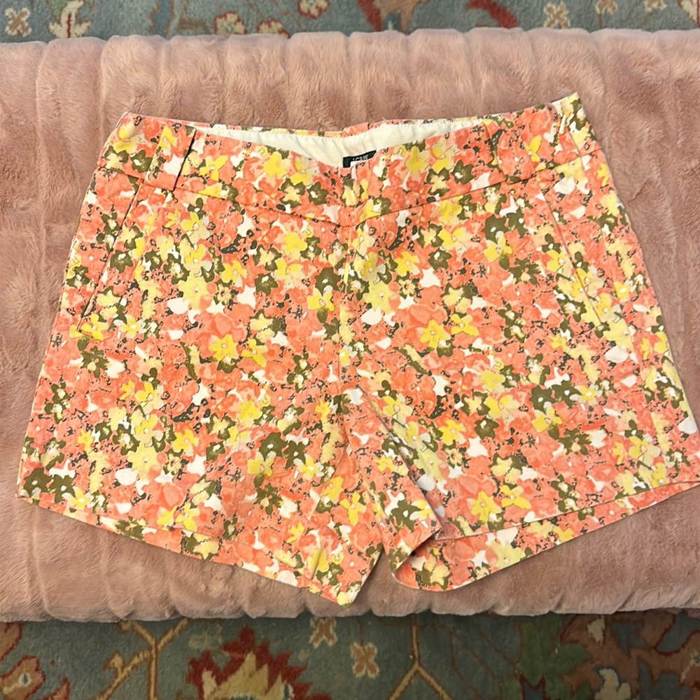 🇺🇸2 for $20🇺🇸 EUC J Crew Factory shorts, side zip, size 6